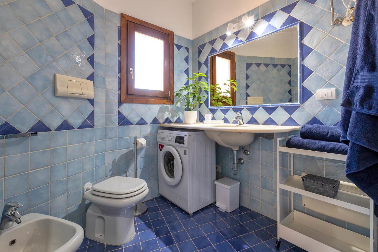House Of Lens Golfo Aranci
