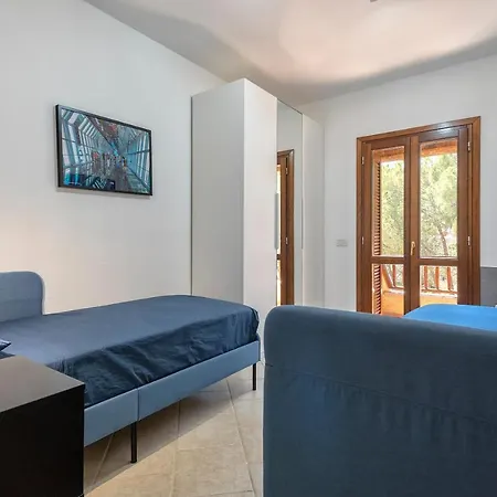 House Of Lens Apartment Golfo Aranci Exterior photo
